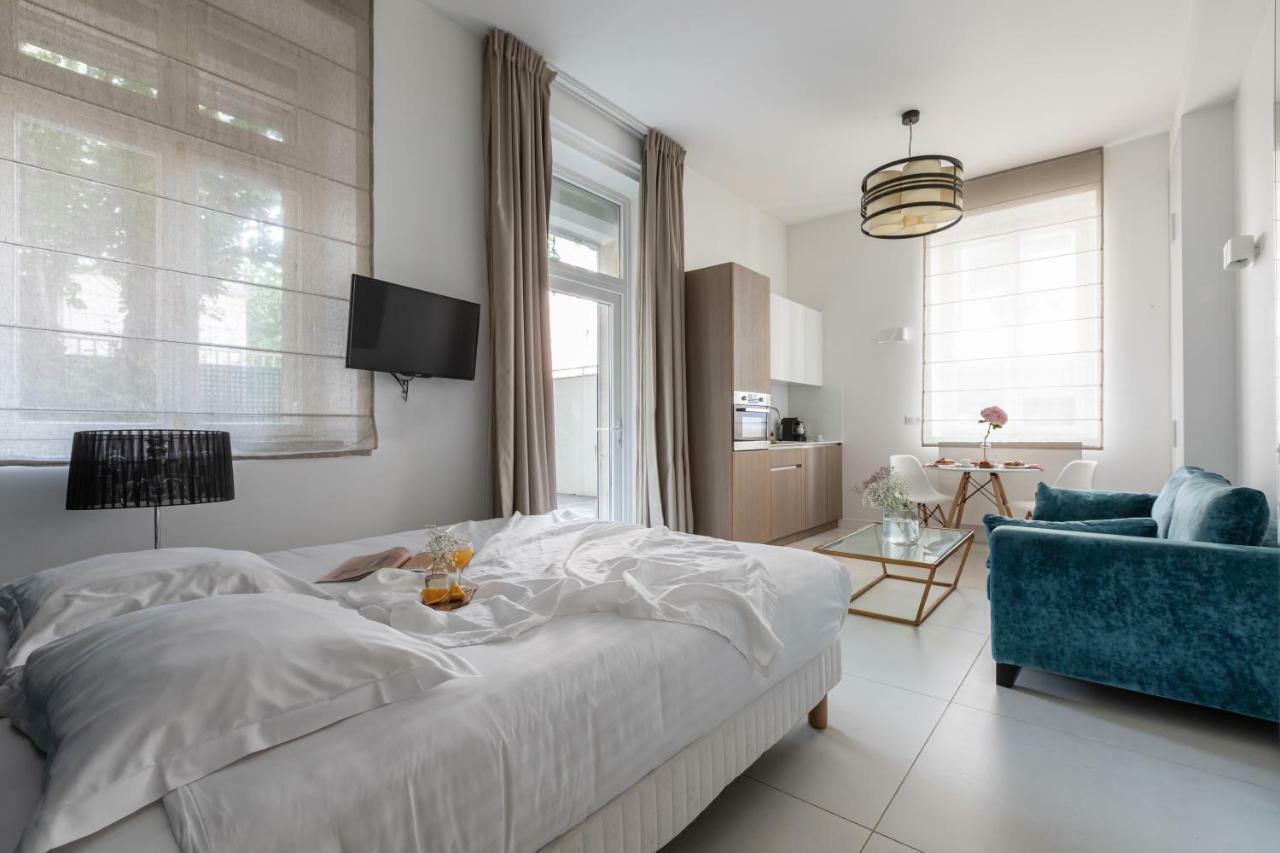 Milestay Champs Elysees Paris Exterior foto